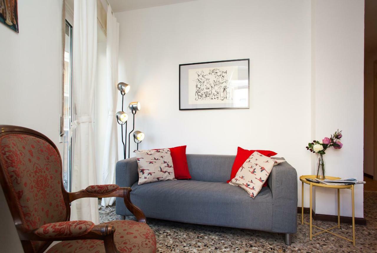 Casa Liberta - Downtown Modern Apartment With Airconditioning Sanremo Eksteriør billede